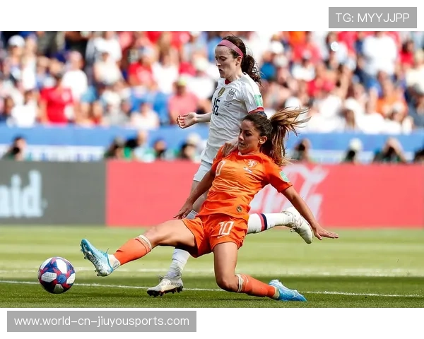 美国女子足球：提前锁定晋级，冲击世界杯冠军！，美国女子足球运动员