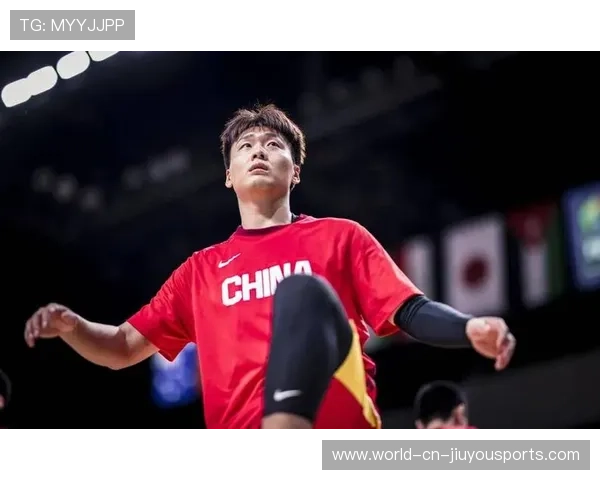 赵睿训练首钢 球迷期待值爆表，赵睿首发