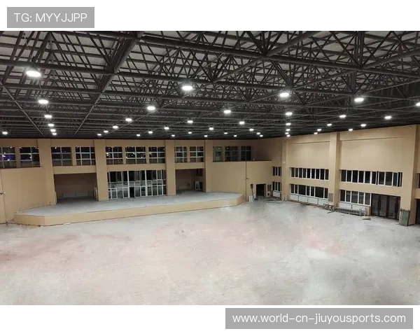 比赛场馆内临时照明灯具检修与更换流程公告,体育场馆照明灯具