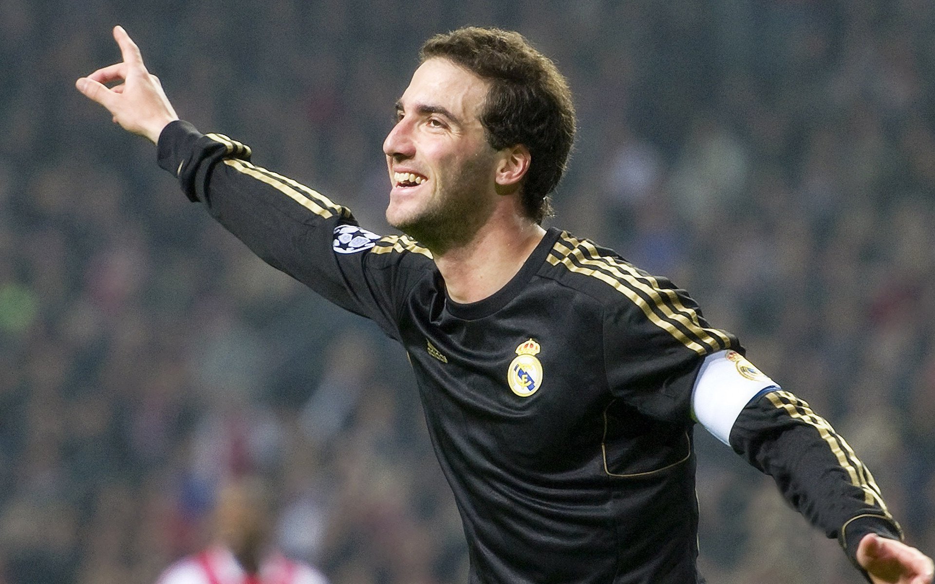 球员场上精彩瞬间点评,球场上的精彩瞬间